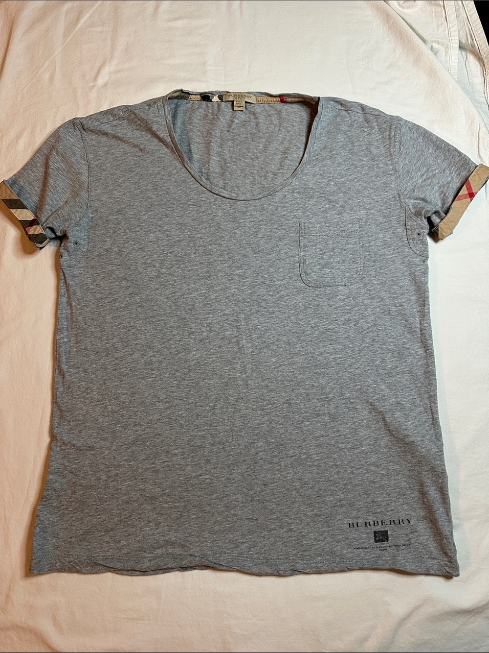 Burberry Brit Grey Short-Sleeve Pocket Tee with Check Trim Size M
